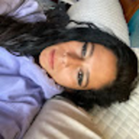 Meet your Posher, Amy - Picture 1 of 1